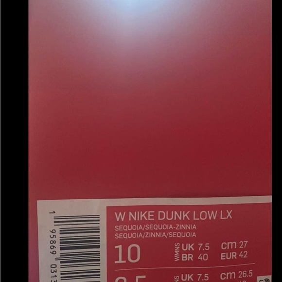 Nike Dunk Low Avocado - Picture 3 of 3